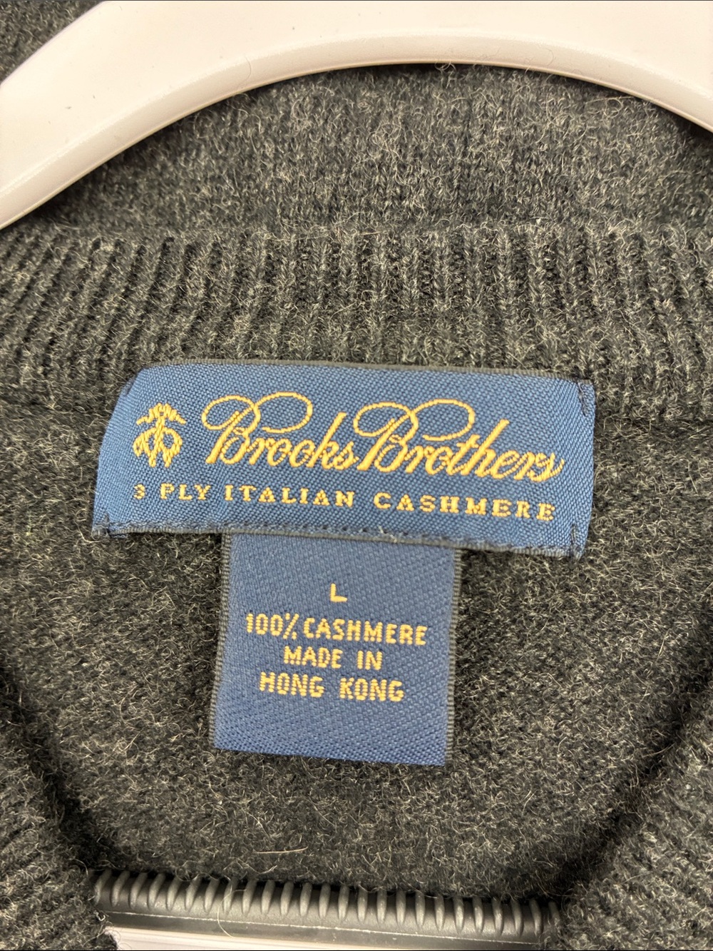 Brooks Brothers Men’s Black V-Neck Sweater Vest - Picture 3 of 3